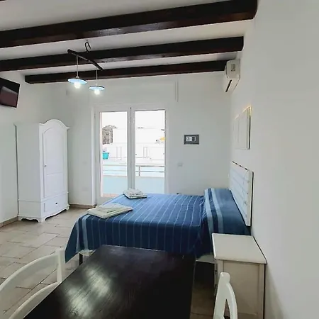 アパート Lu Salentu マリーナ・ディ・マンカヴェルサ