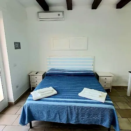 アパート Lu Salentu マリーナ・ディ・マンカヴェルサ